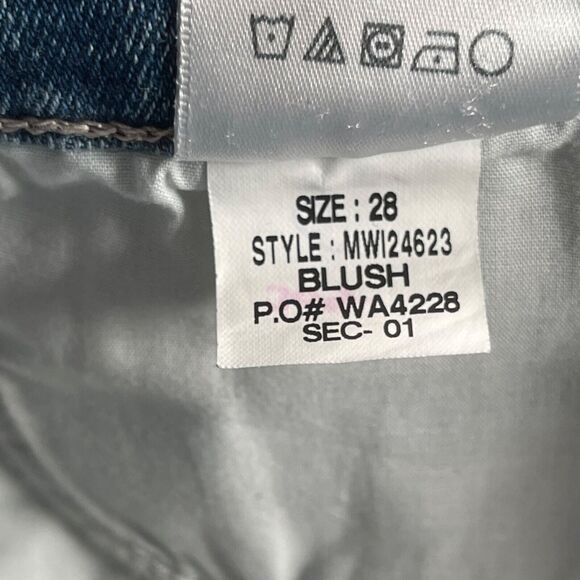 Joe's Jeans Shorts 28 Blue Denim Lace Overlay Cut Off Mid Rise Boho 2" Inseam - Picture 16 of 16